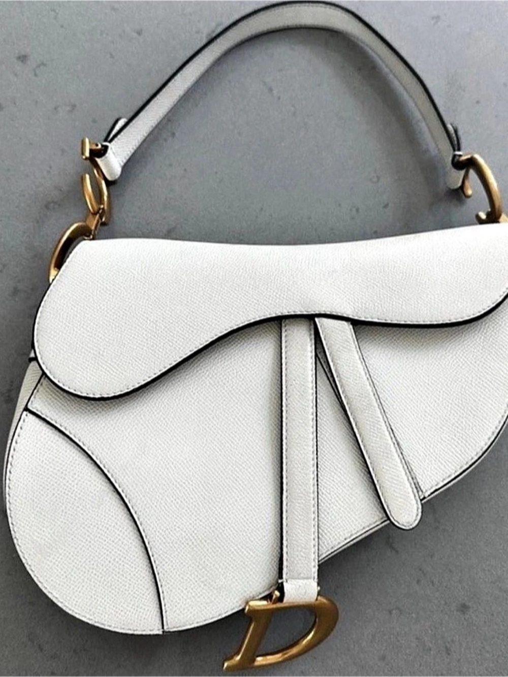 Dior Medium Saddle Bag Grained Calfskin Shoulder Bag in White